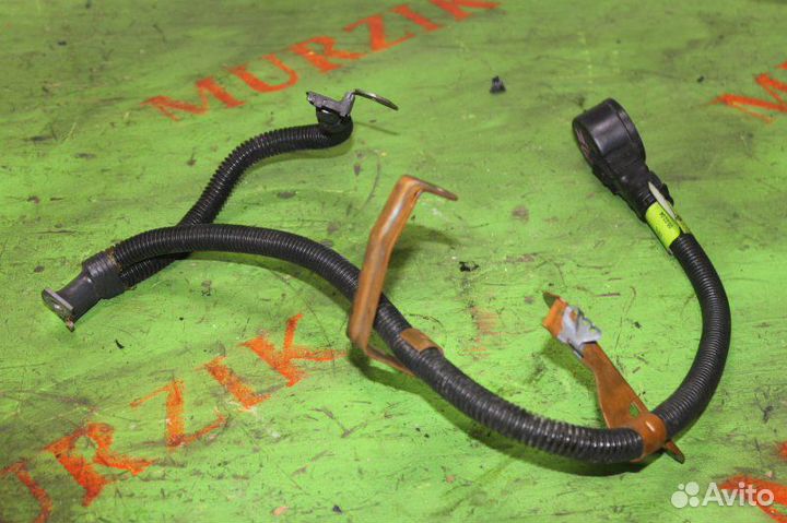 Провод стартера Mercedes E W211 112.949 3.2L 2004