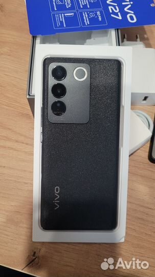 vivo V27, 12/256 ГБ