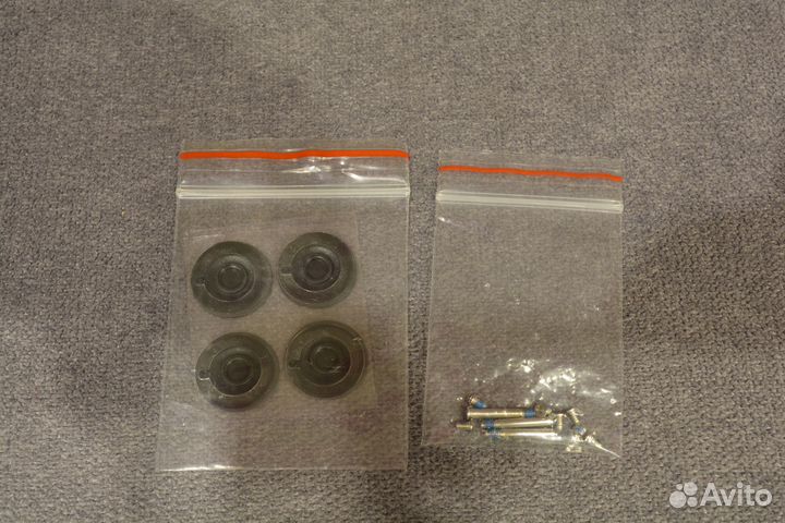 Болты, винты и ножки Macbook 09+ A1278 A1286 A1297