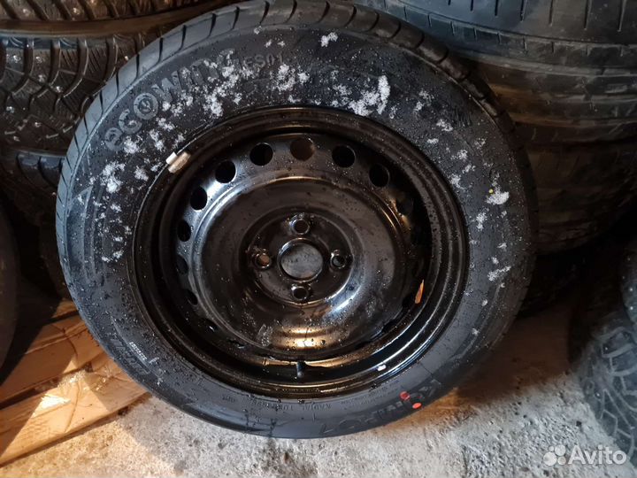 Kumho Ecowing ES01 KH27 185/65 R15