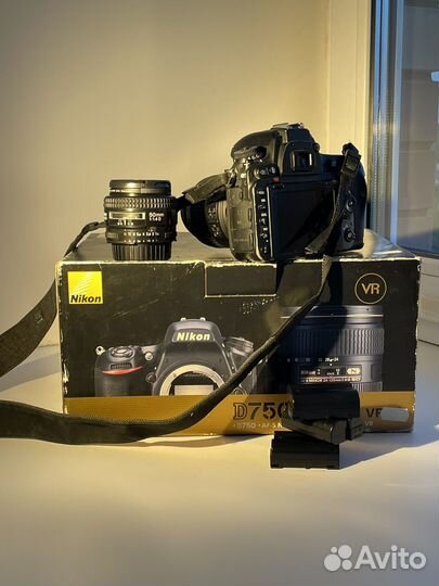 Зеркальный фотоаппарат Nikon D750