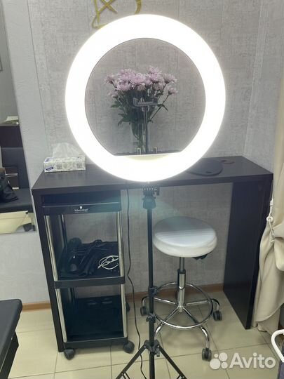 Кольцевая лампа со штативом бу