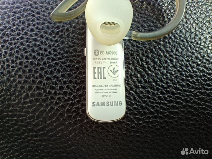 Bluetooth гарнитура samsung