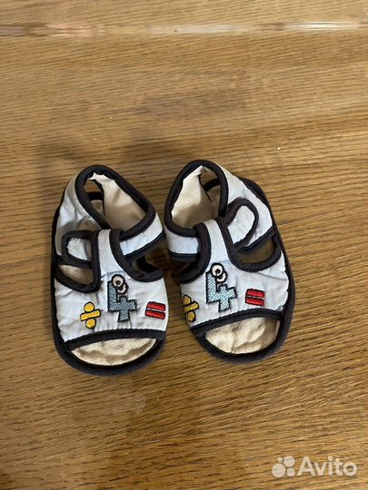 Пинетки и носочки до года