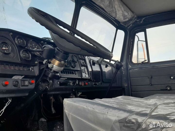 Лесовоз Урал