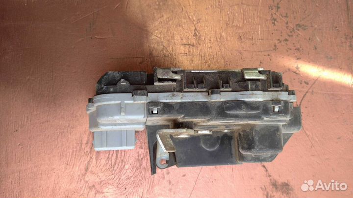 Замок двери задней левой ваз (LADA) Kalina