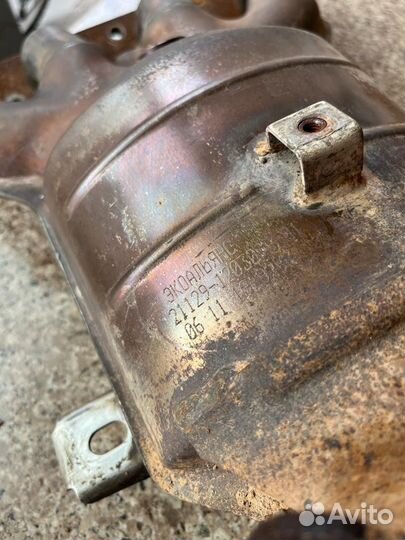 Выпускной коллектор LADA vesta