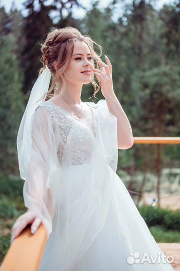 Стилист (Прически и макияж)