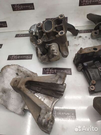 Кронштейн кондиционера VW VAG 3.0 TDI CDU