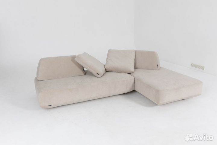 Диван со спальным местом 4400х1800 мм