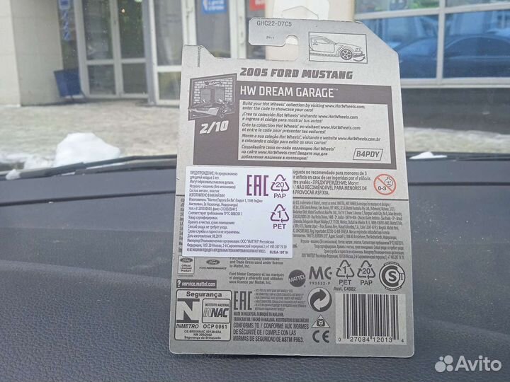 Hot wheels 2005 Ford mustang
