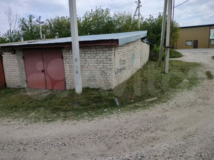 Гараж, > 30 м²