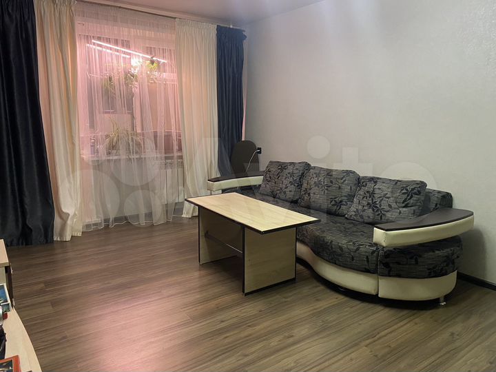 2-к. квартира, 56 м², 9/9 эт.