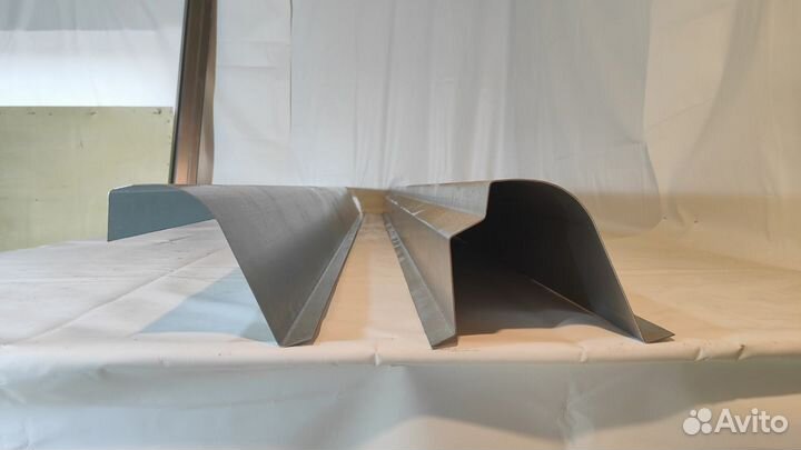 Ремотный порог Land Rover Discovery 3 левый