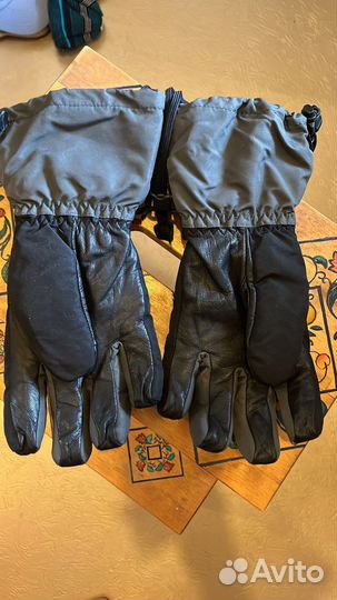 Перчатки горнолыжные Dakine