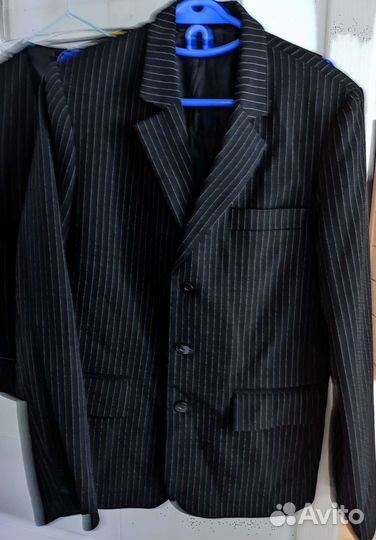 Пиджак и жилетки