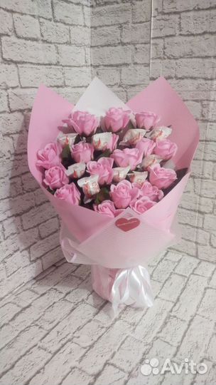 Букет из мыльных цветов и Рафаэлло