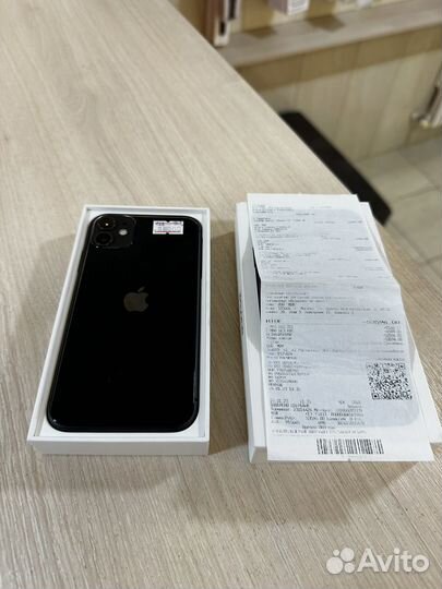 iPhone 11, 128 ГБ