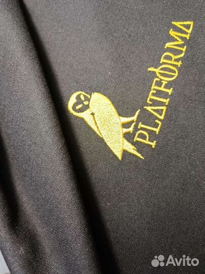 Салфетка на стол с вышивкой