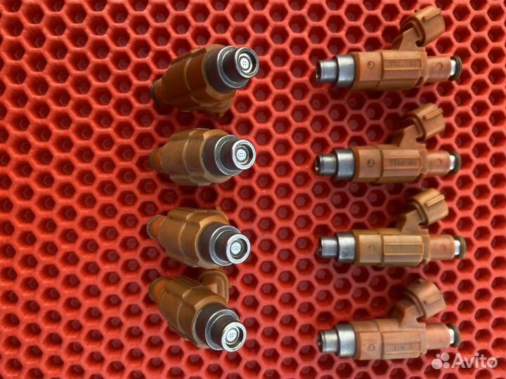 Форсунка топливная mitsubishi carisma lancer 9