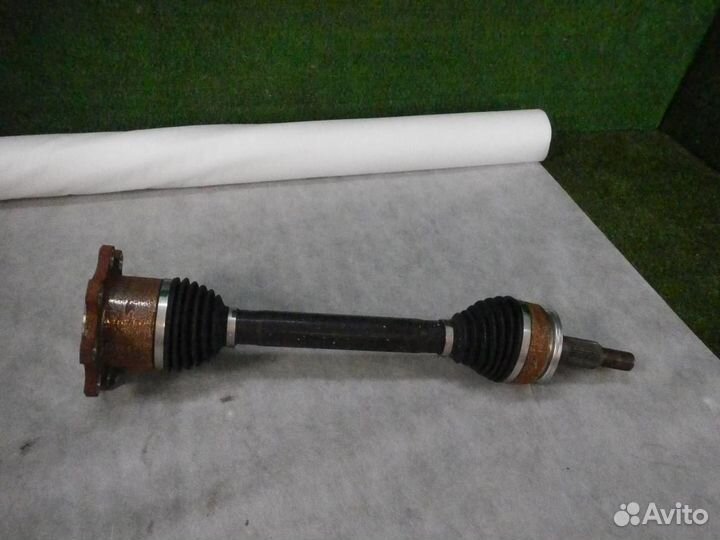 Привод левый задний Cadillac Escalade