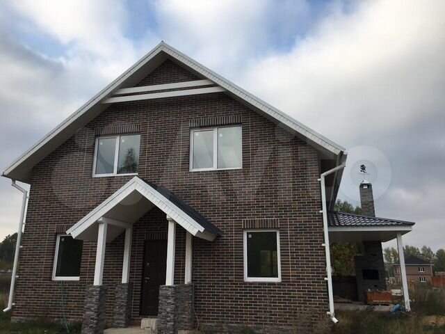 Двухэтажный дом из темного кирпича фото Дом 156 м² на участке 8 сот. на продажу в Высокой Горе Купить дом в Высокой Горе