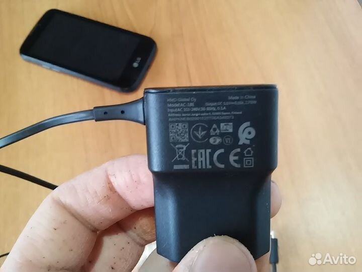 Зарядное устройство для телефона.Nokia.Рабочее