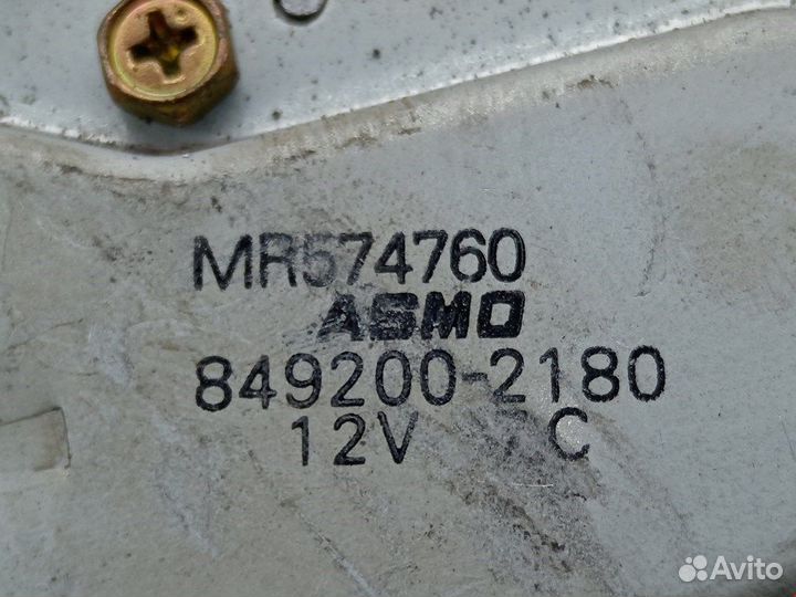 Моторчик стеклоочистителя задний Mitsubishi Pajero