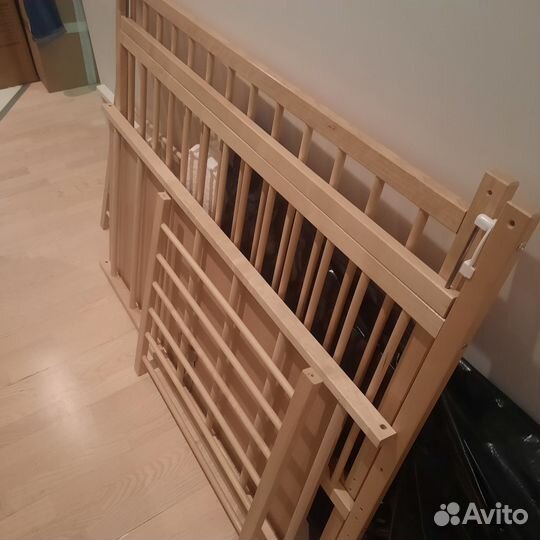 Кровать детская с матрасом