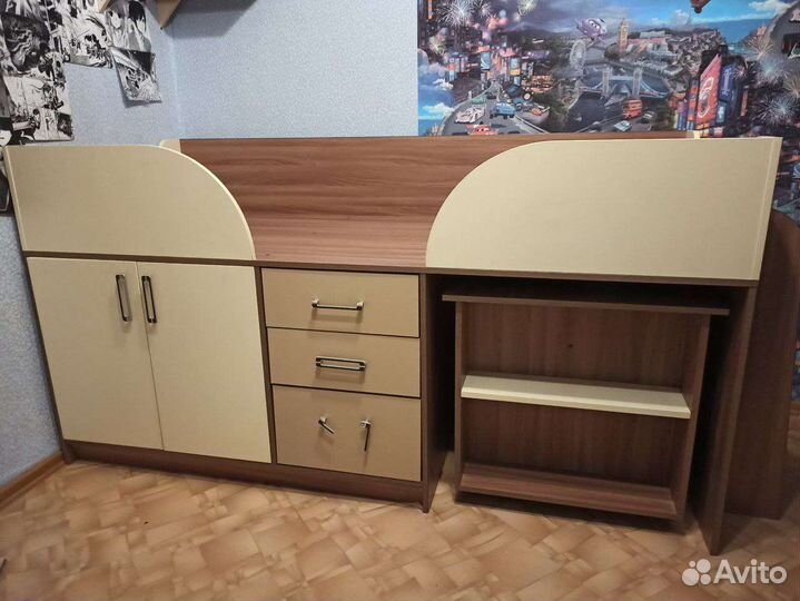 Детская кровать с матрасом