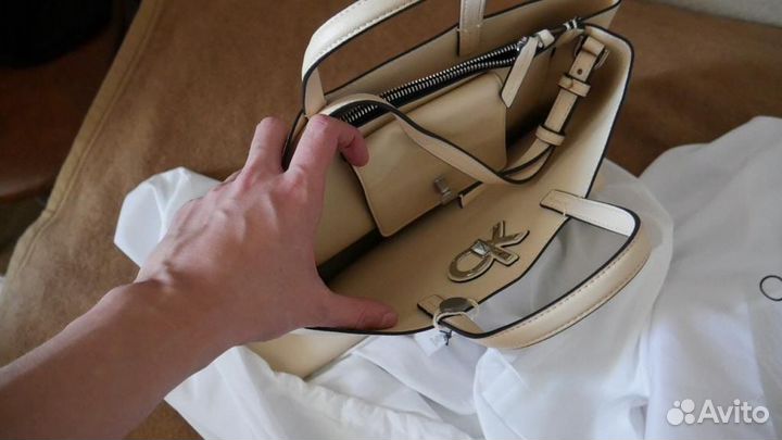 Сумка женская Calvin Klein оригинал новая