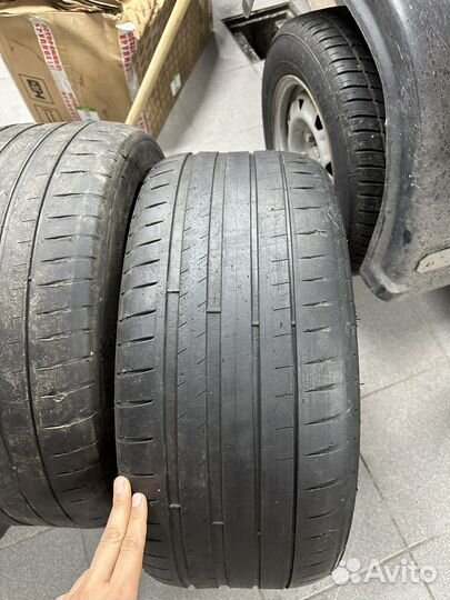 Michelin Pilot Sport 4 245/40 R18