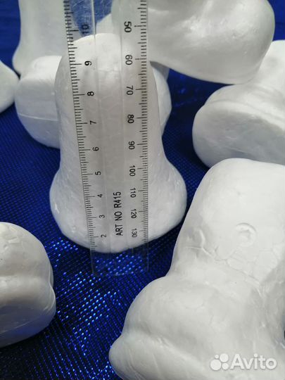 Пенопластовые ботиночки и колокольчик