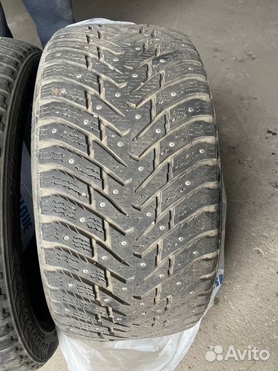 Nokian Tyres Hakkapeliitta 8 255/40 R19 100