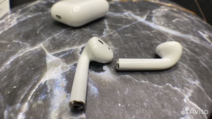 AirPods 2 “Оригинал» (Чехол + Гарантия)