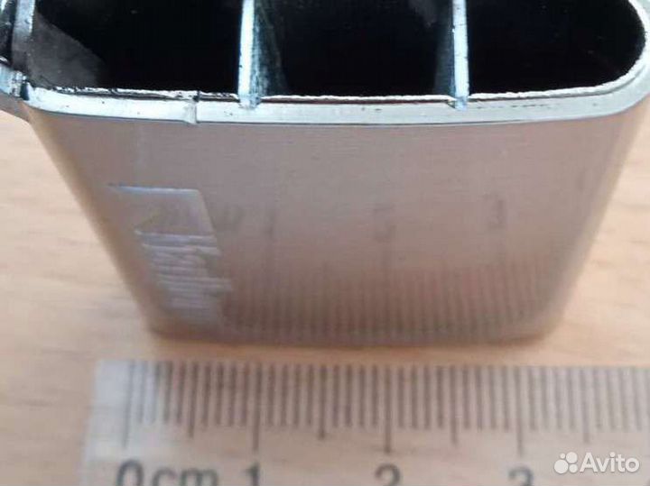 Металлический спичечный коробок Мальборо