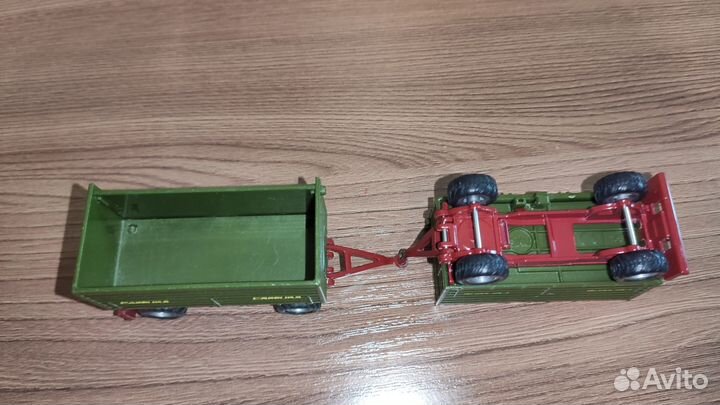 Четырехколесный прицеп Fortuna Siku 1077 1:87