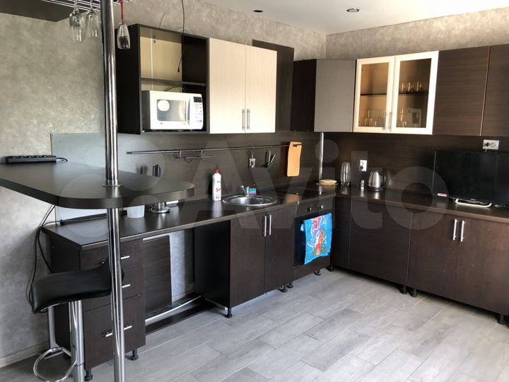 Коттедж 260 м² на участке 16 сот.