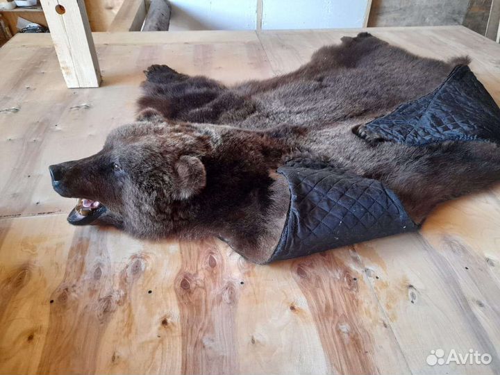 Имитация ковер Медведь