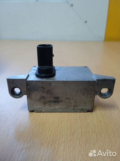 Датчик ускорения Volkswagen Touareg