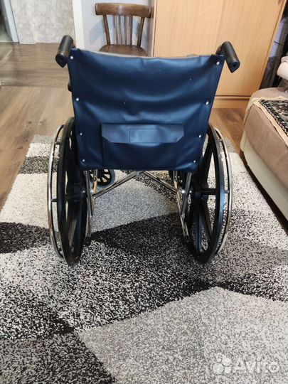 Инвалидная коляска