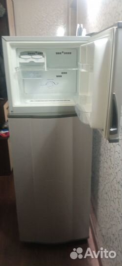 Продам холодильник бу