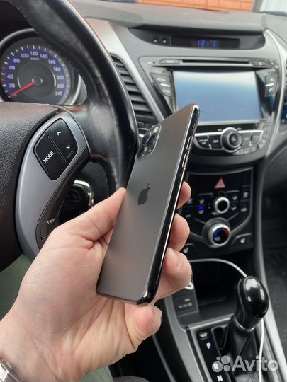 iPhone 11про
