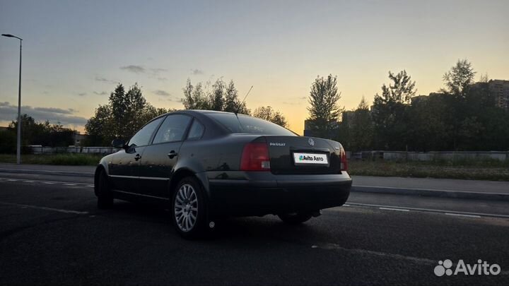 Volkswagen Passat 1.8 МТ, 1998, 150 000 км