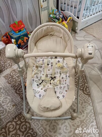 Электрокачели для новорожденных Pituso Viola