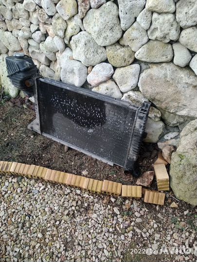 Радиатор охлаждения,гбц и др на sprinter