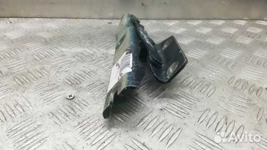 Петля капота BMW 5 E60/E61 (70F08D502)