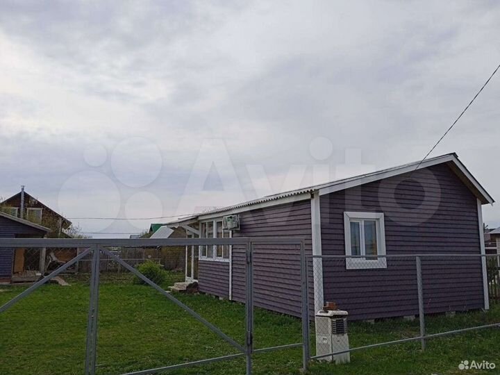 Дача 50 м² на участке 6 сот.