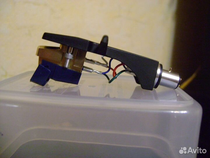 Шелл с картриджем и с иглой ат - 7V новые