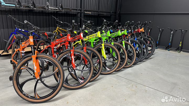 Самый большой склад велосипедов в Казани